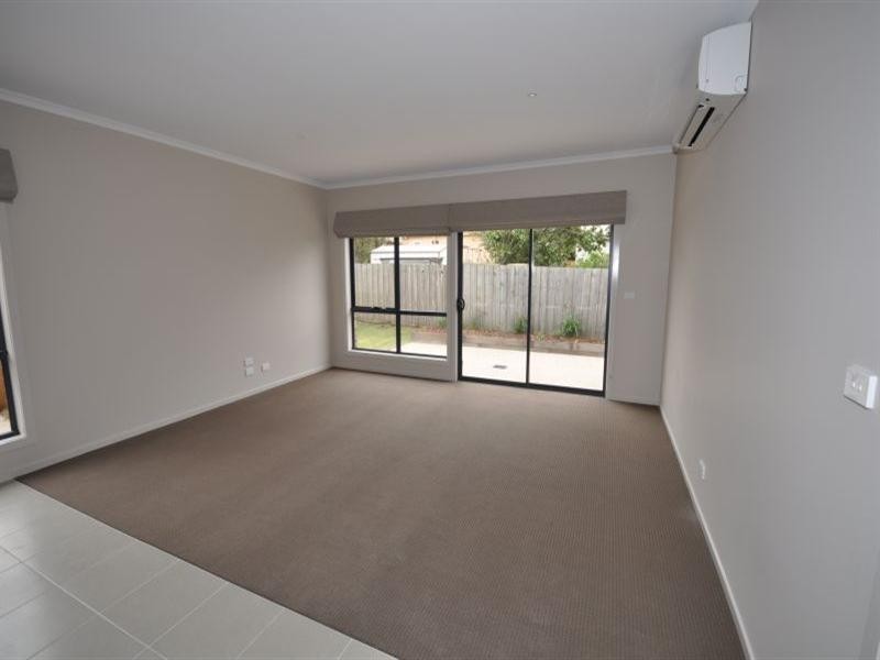 3/5 Pitman Street, Newcomb VIC 3219