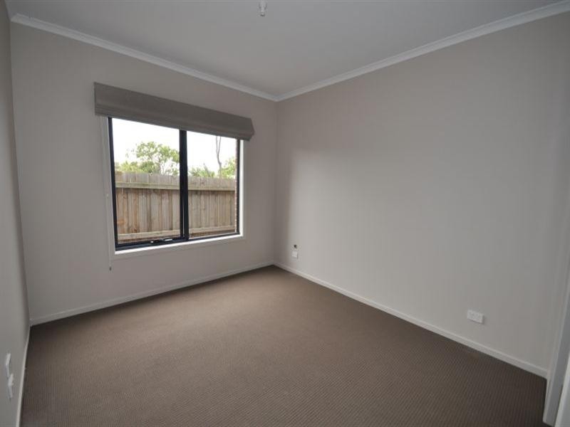 3/5 Pitman Street, Newcomb VIC 3219