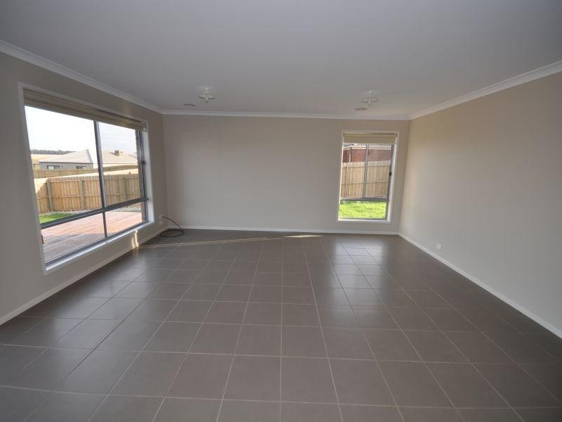 55 Moreillon Boulevard, Bannockburn VIC 3331