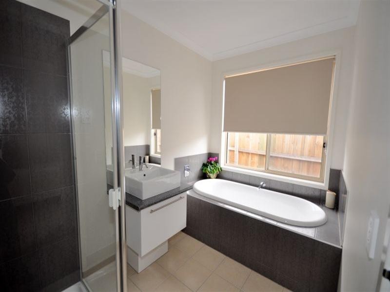 1 Muscovy Drive, Grovedale VIC 3216