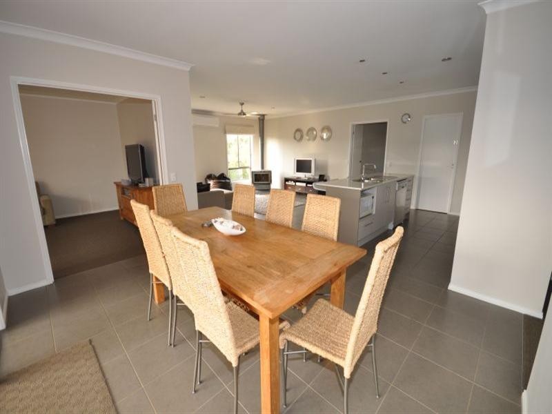 15 Darriwell Drive, Bannockburn VIC 3331
