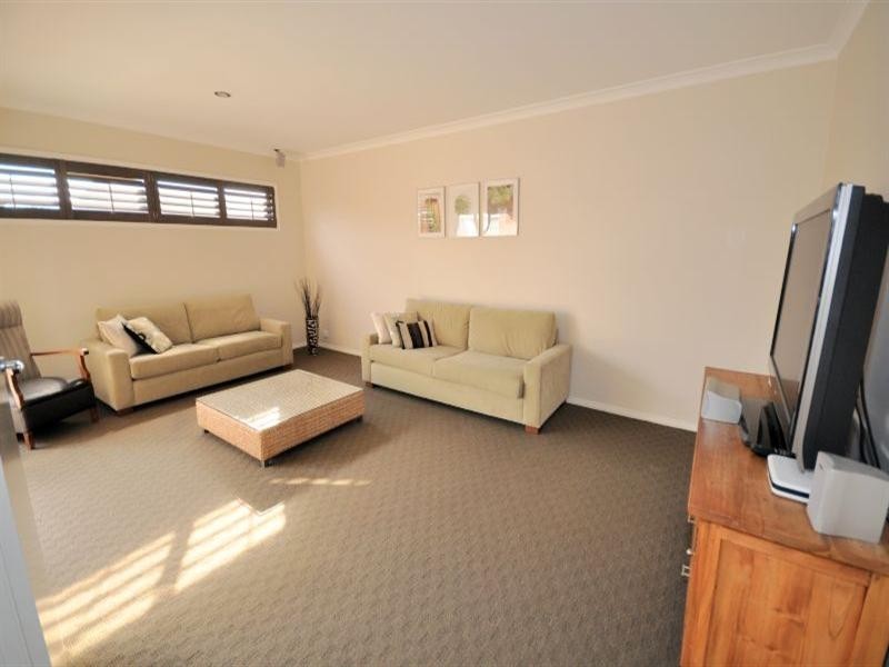 15 Darriwell Drive, Bannockburn VIC 3331