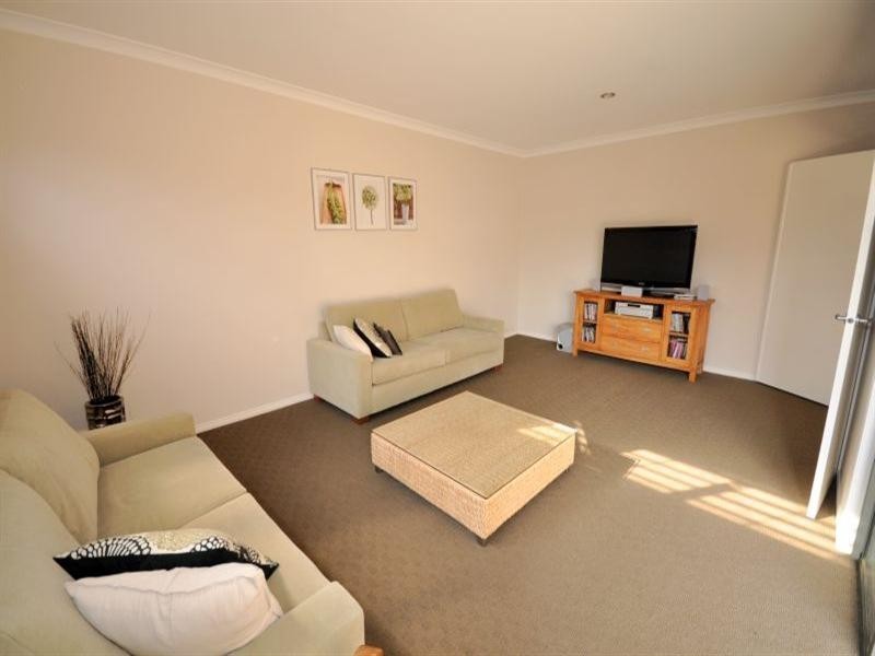 15 Darriwell Drive, Bannockburn VIC 3331