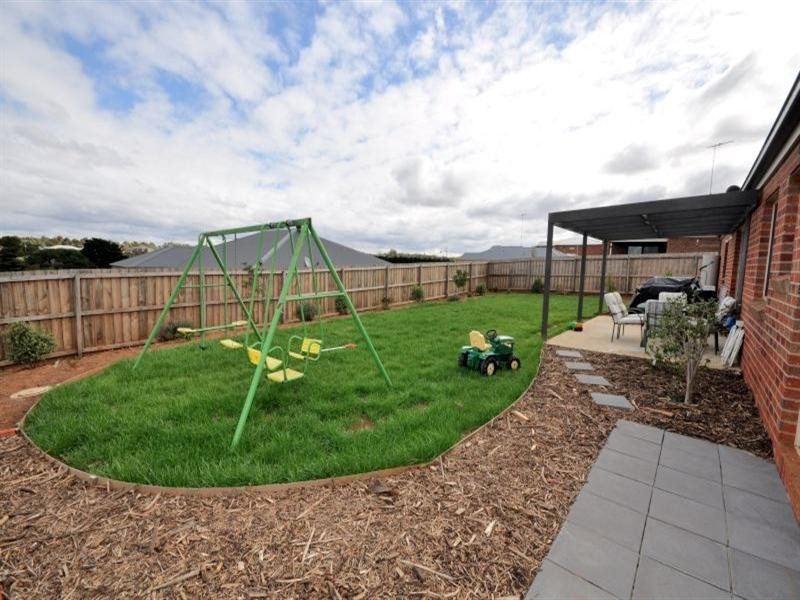 35 Moreillon Boulevard, Bannockburn VIC 3331