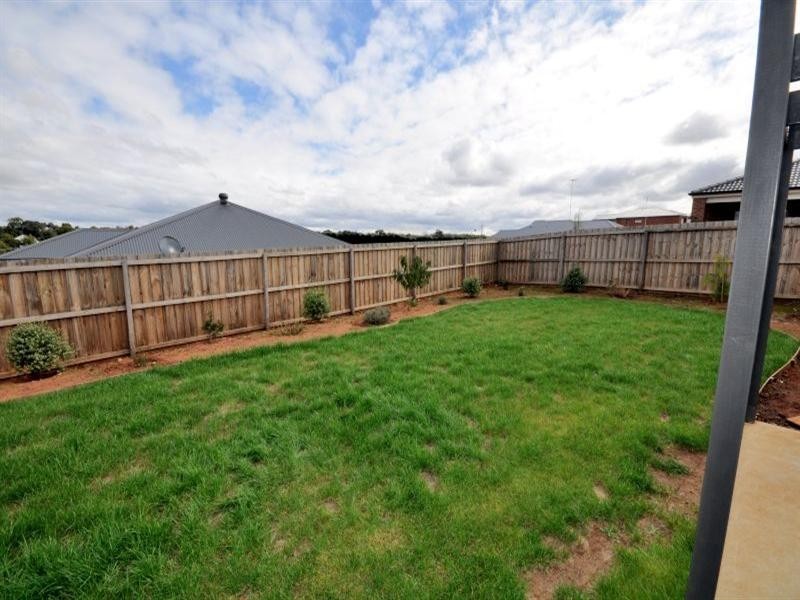 35 Moreillon Boulevard, Bannockburn VIC 3331