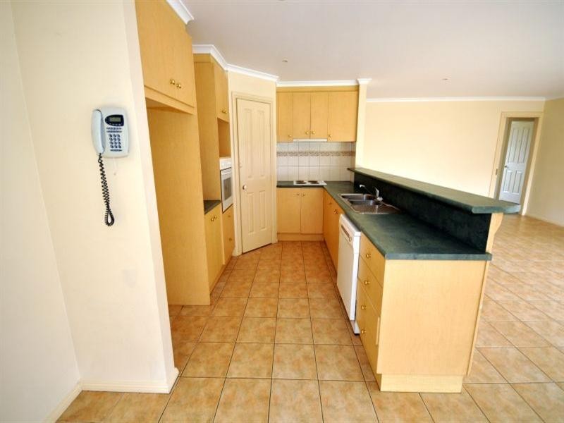 10 Edenborough Way, Bannockburn VIC 3331