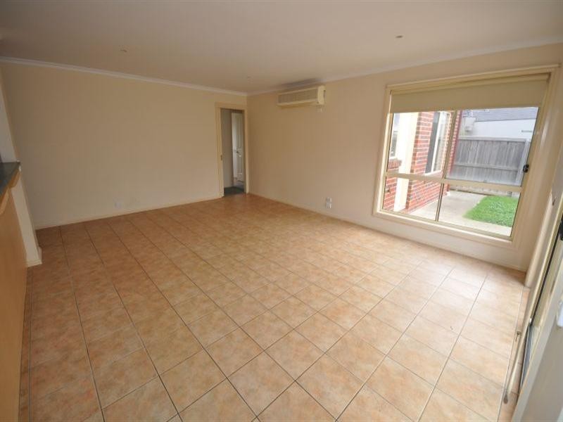 10 Edenborough Way, Bannockburn VIC 3331