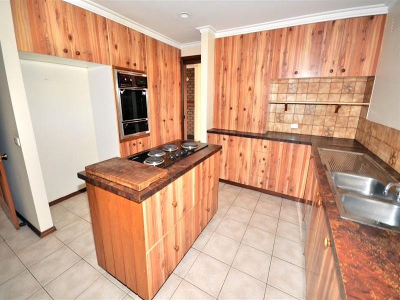 17 Knights Park Crescent, Bannockburn VIC 3331
