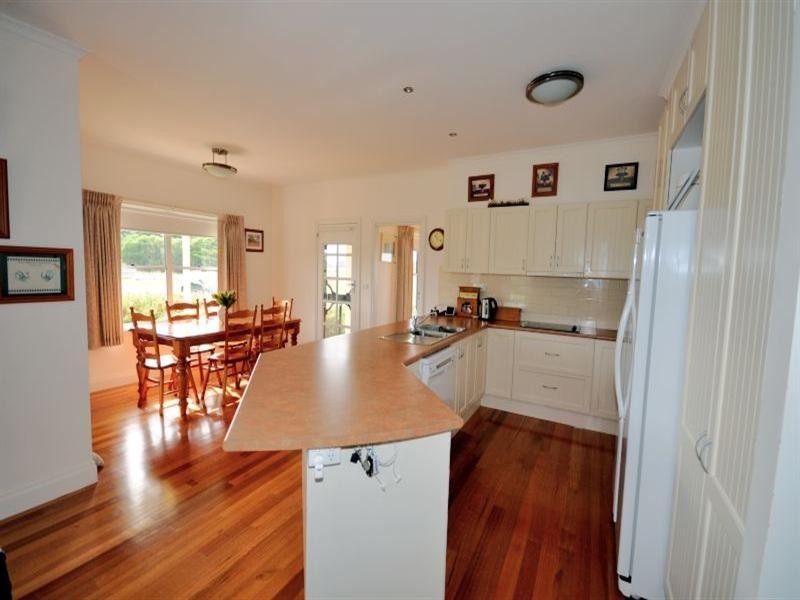 253 Lower Plains Road, Lethbridge VIC 3332