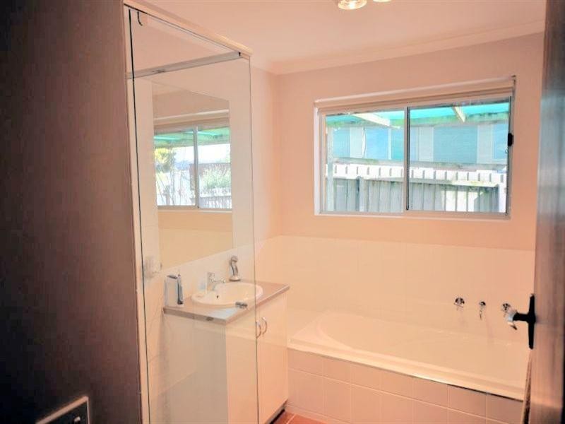 2 Hull Court, Grovedale VIC 3216