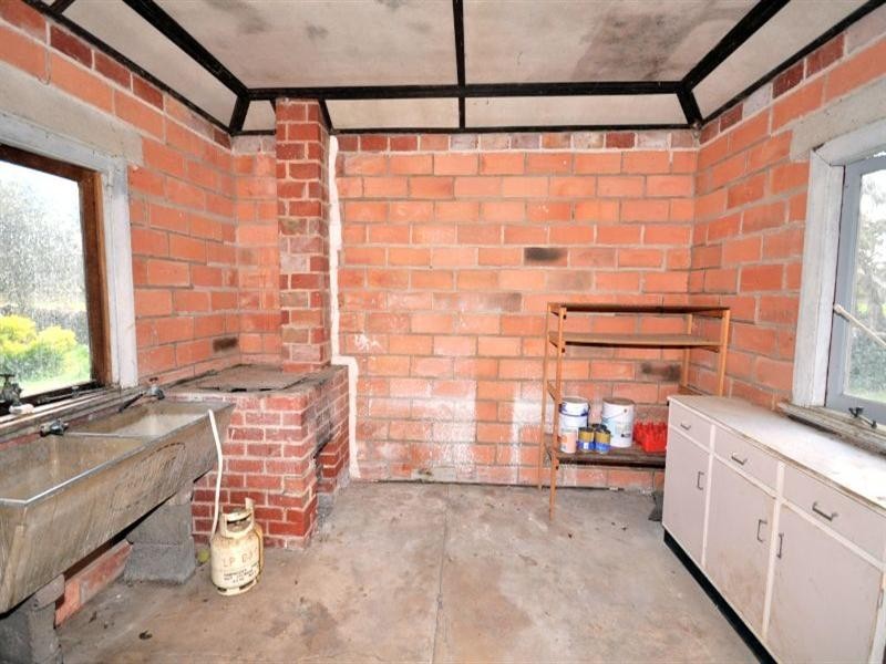 3320 Midland Highway, Lethbridge VIC 3332