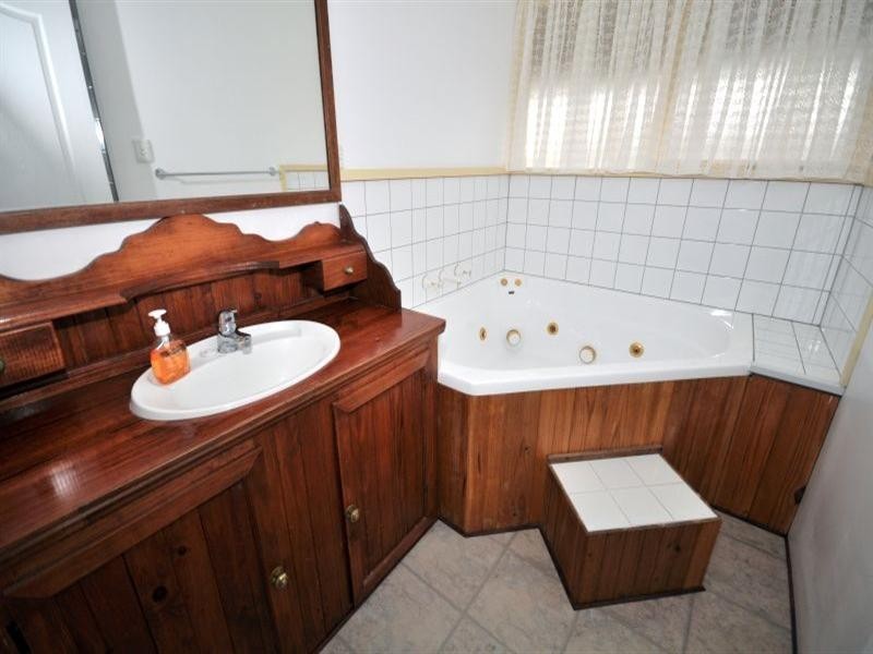 38 Brady Road, Lethbridge VIC 3332