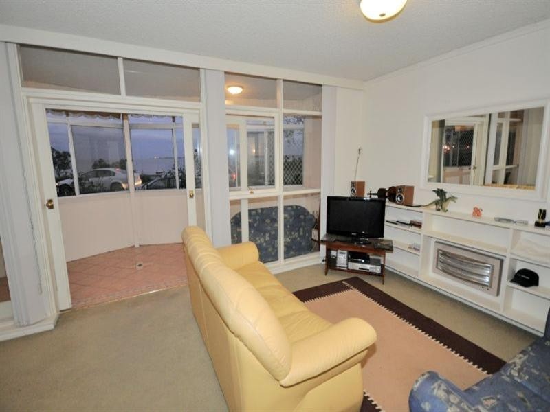 1/21 The Esplanade, Drumcondra VIC 3215