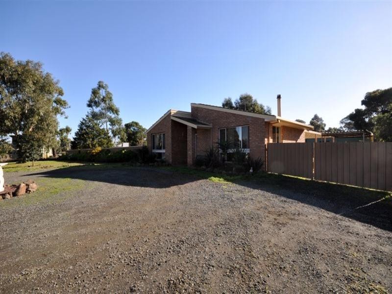 35 Russell Street, Lethbridge VIC 3332