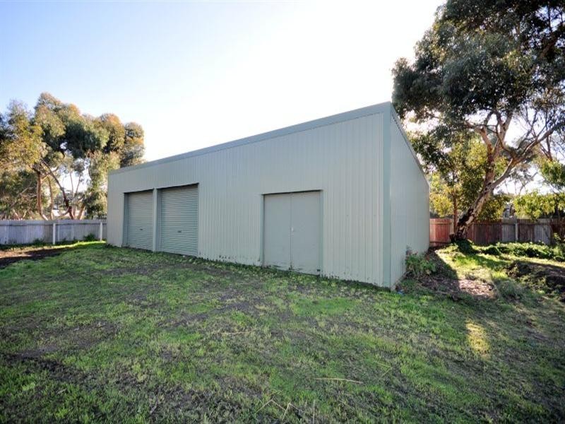 35 Russell Street, Lethbridge VIC 3332