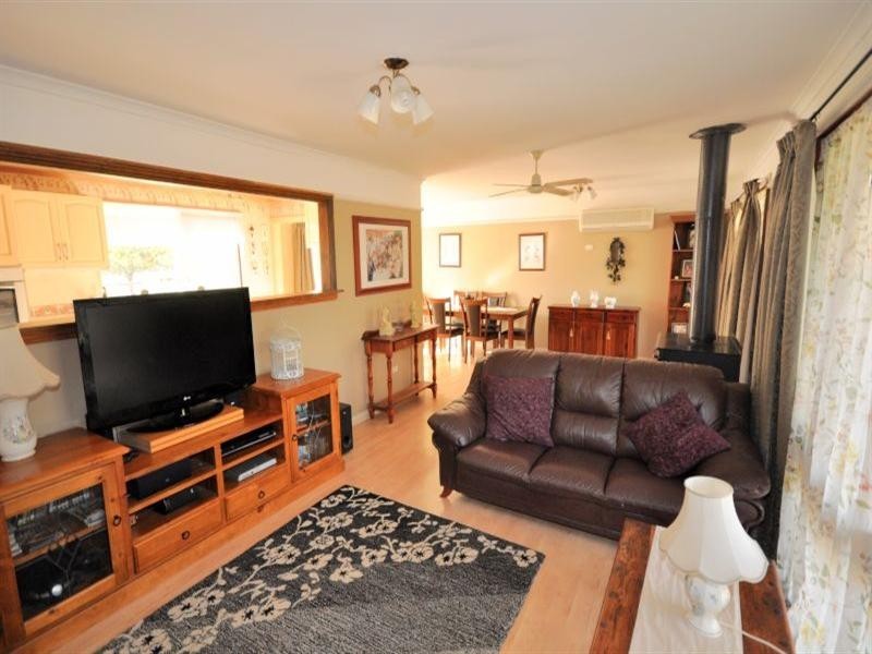 14 Cooper Street, Winchelsea VIC 3241