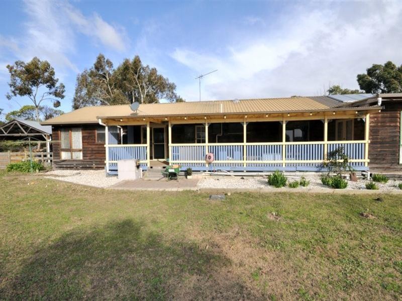 14 Cooper Street, Winchelsea VIC 3241