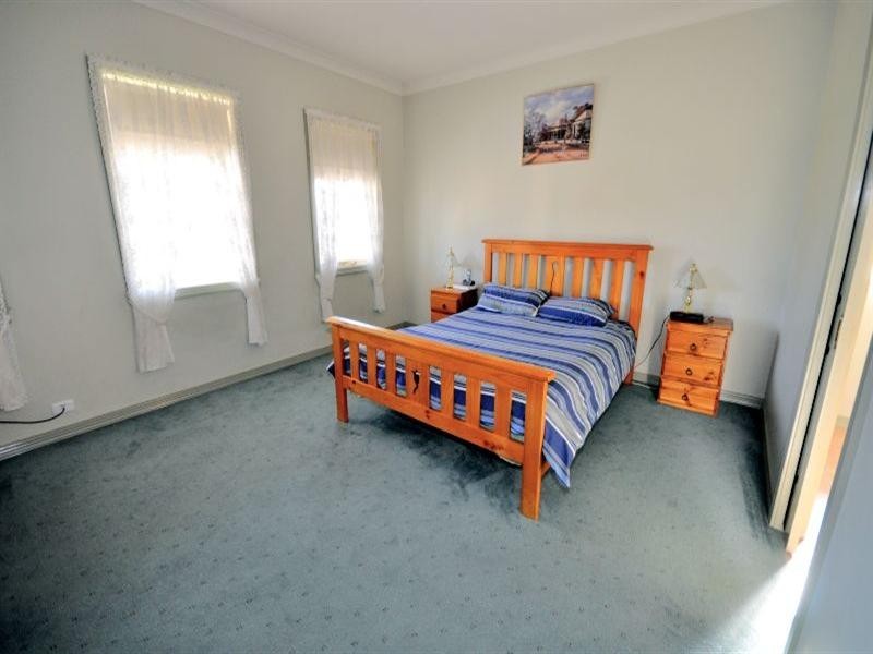 8 Inverlochy Drive, Bannockburn VIC 3331