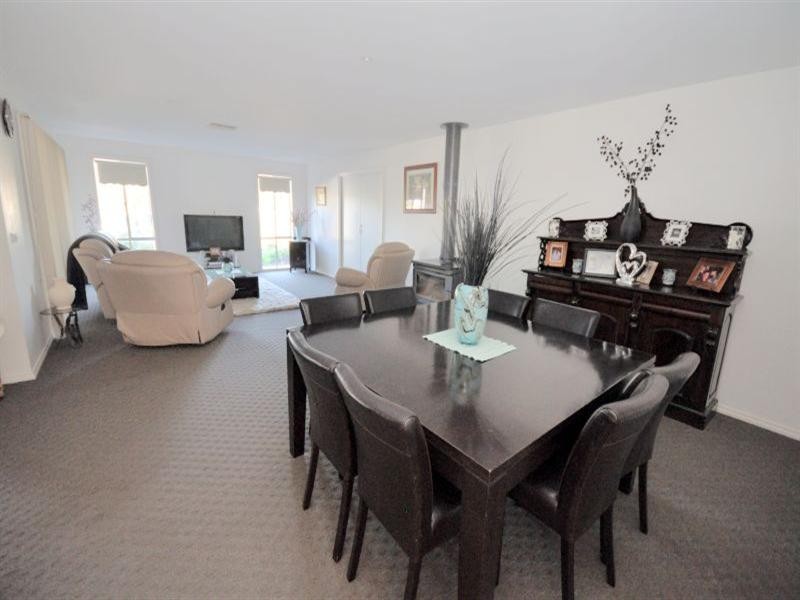 10 Kestrel Place, Teesdale VIC 3328