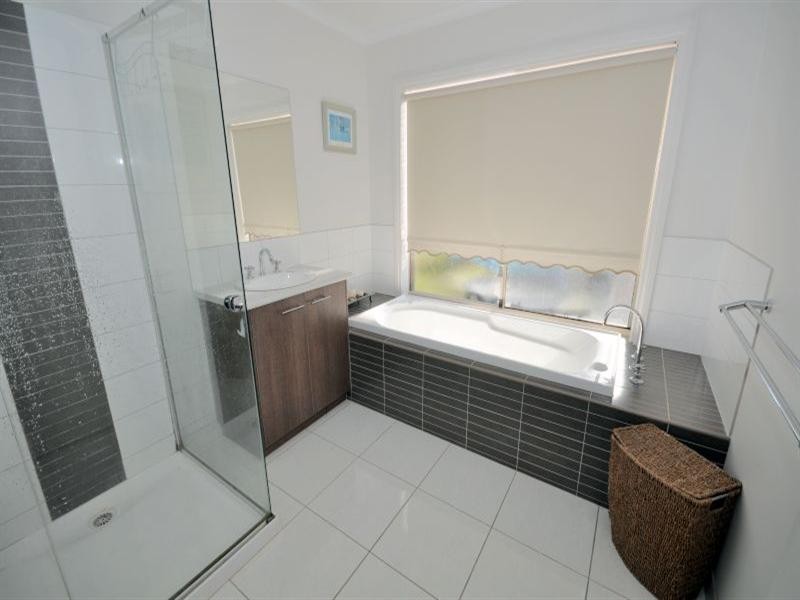 10 Kestrel Place, Teesdale VIC 3328