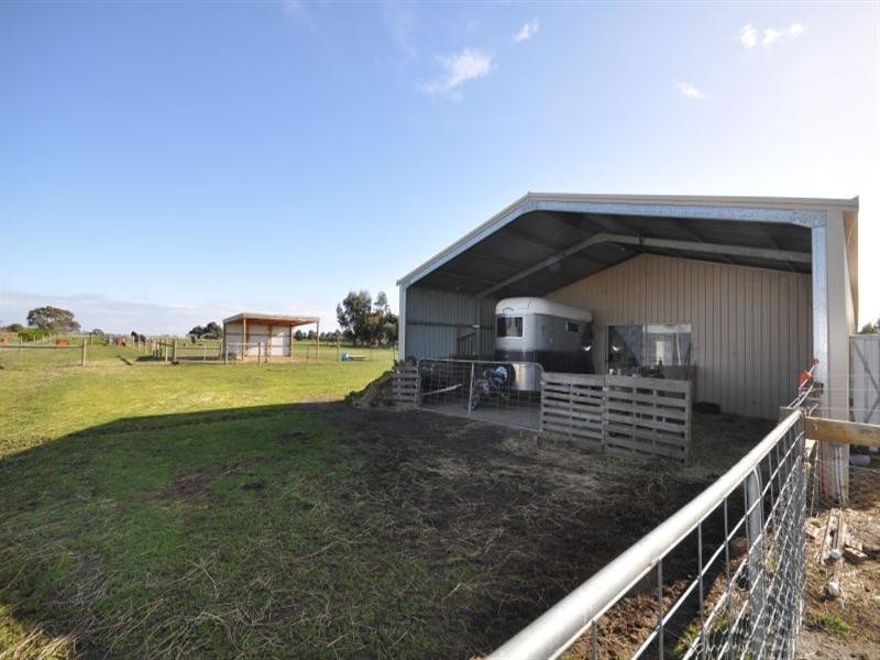 10 Kestrel Place, Teesdale VIC 3328