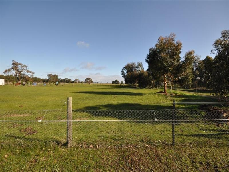 10 Kestrel Place, Teesdale VIC 3328