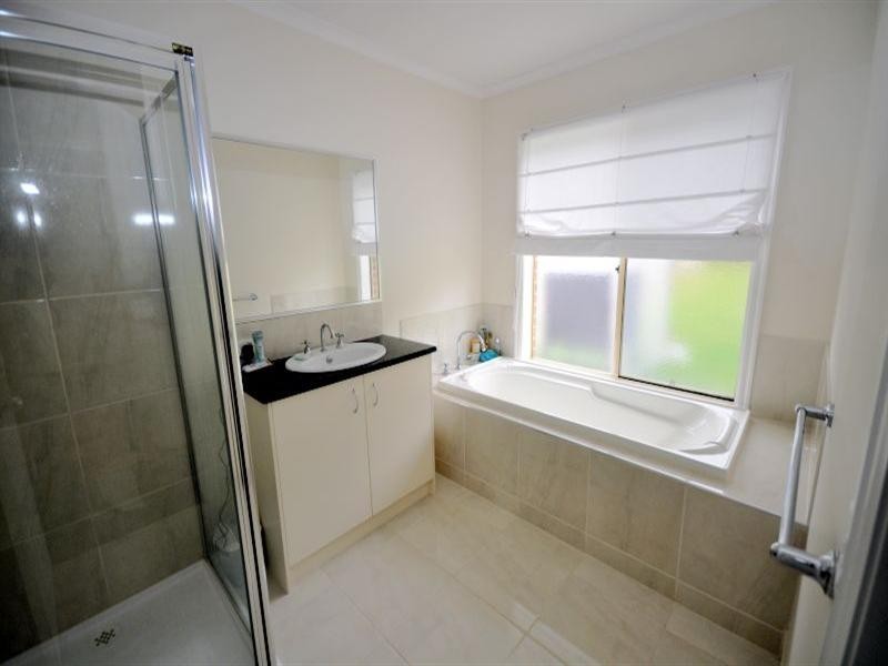 65 Ackland Road, Lethbridge VIC 3332