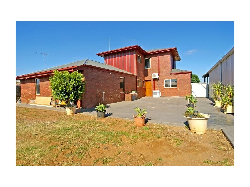 28 Alice Mews, Bannockburn VIC 3331
