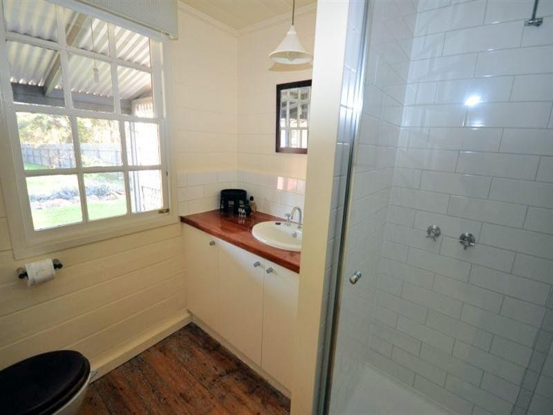 21 Noyes Road, Lethbridge VIC 3332