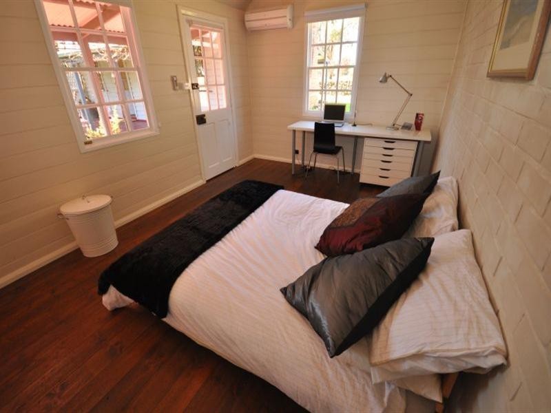 21 Noyes Road, Lethbridge VIC 3332