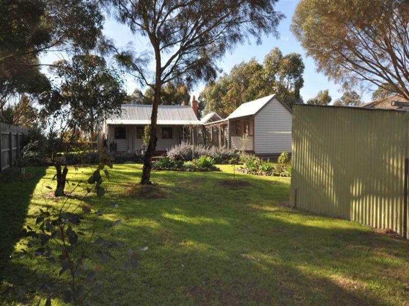 21 Noyes Road, Lethbridge VIC 3332
