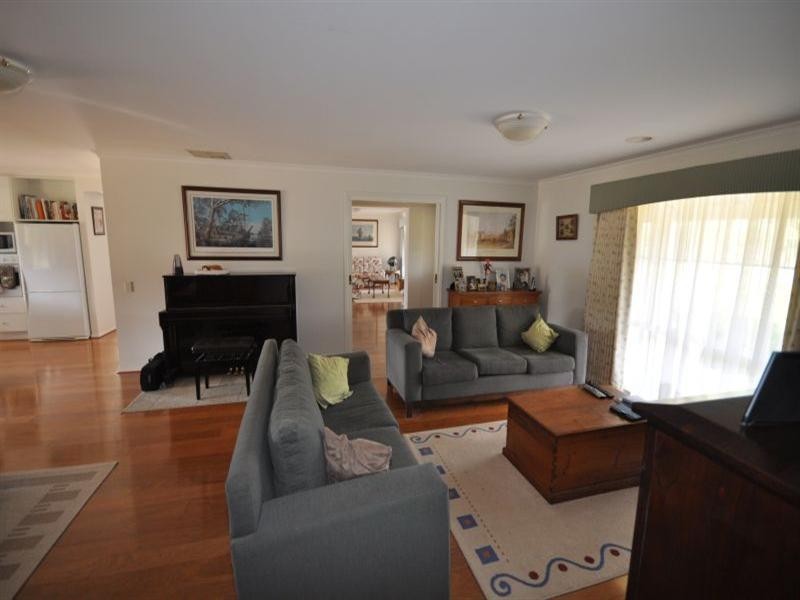 112 Tolloora Way, Batesford VIC 3221