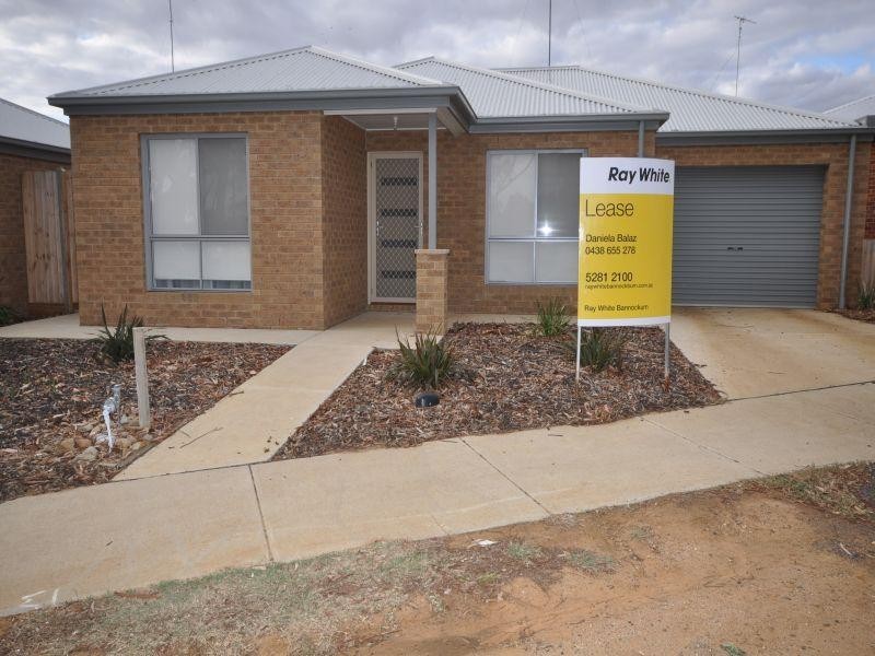 Unit 2, 15 Burnside Road, Bannockburn VIC 3331