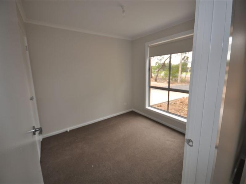 Unit 2, 15 Burnside Road, Bannockburn VIC 3331