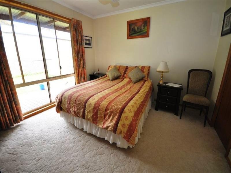 40 Stephenson Street, Lethbridge VIC 3332