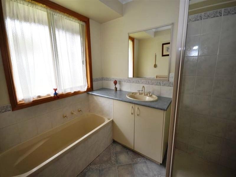 40 Stephenson Street, Lethbridge VIC 3332