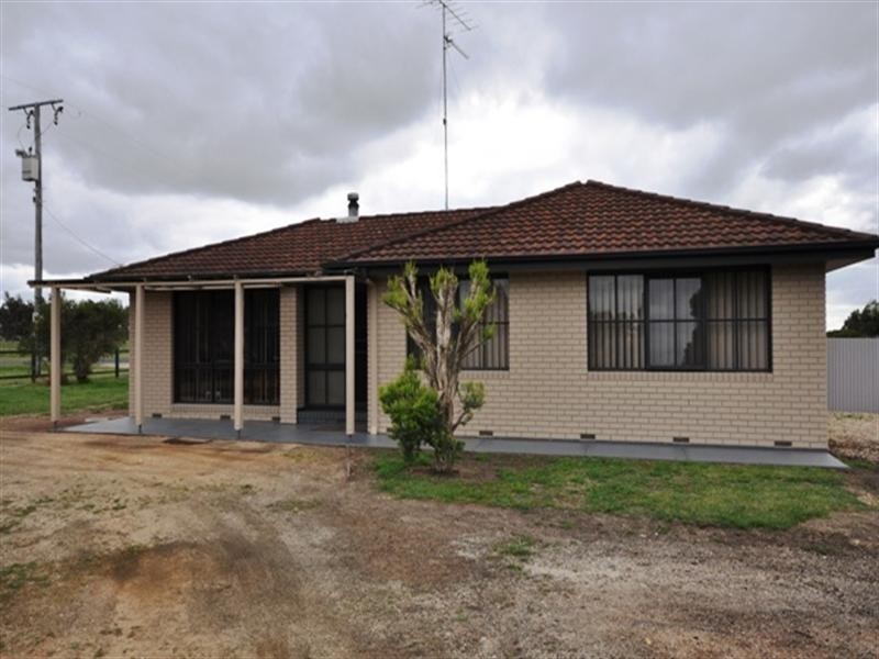 6 Donaldson Road, Lethbridge VIC 3332