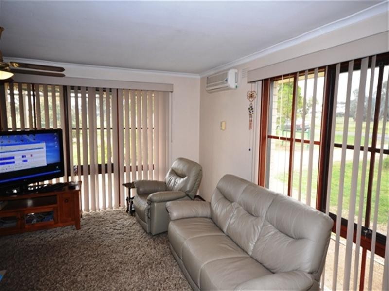 6 Donaldson Road, Lethbridge VIC 3332