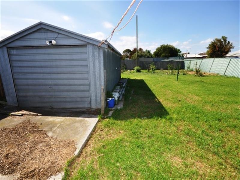 60 Rose Avenue, Norlane VIC 3214