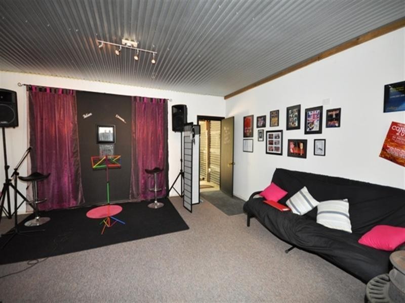 16 Sutherland Street, Meredith VIC 3333