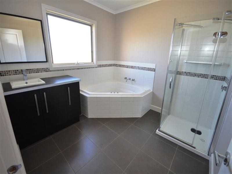 130 Tulla Drive, Teesdale VIC 3328