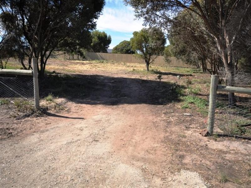 CA10, 50 Sutherland Street, Lethbridge VIC 3332