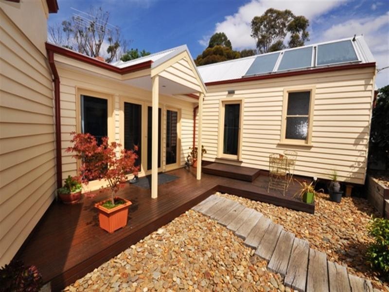 9 Todd Street, Teesdale VIC 3328