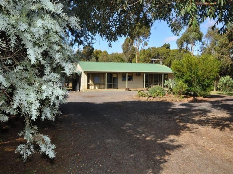 6 Kings Court, Teesdale VIC 3328