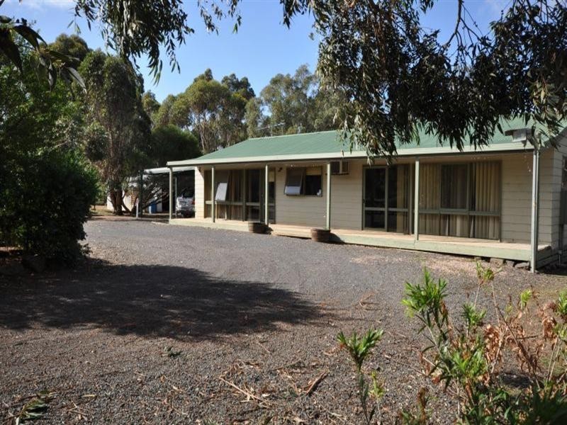 6 Kings Court, Teesdale VIC 3328