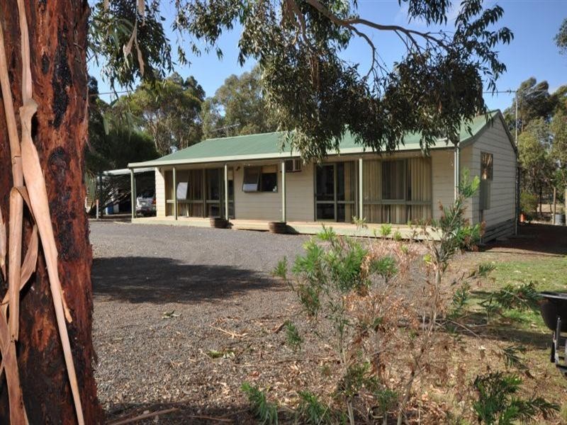 6 Kings Court, Teesdale VIC 3328