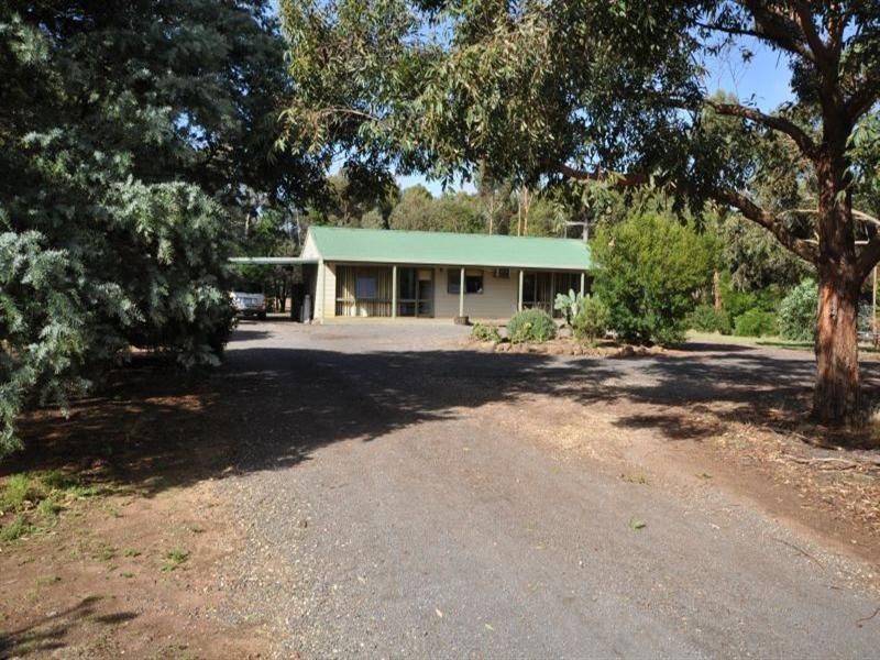 6 Kings Court, Teesdale VIC 3328
