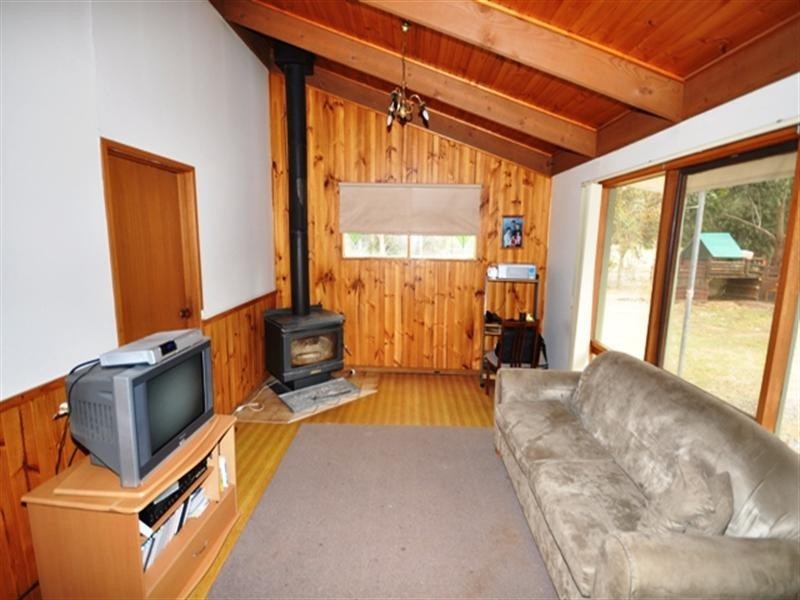 6 Kings Court, Teesdale VIC 3328