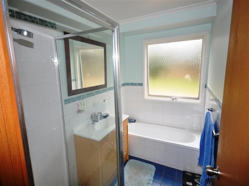 6 Kings Court, Teesdale VIC 3328