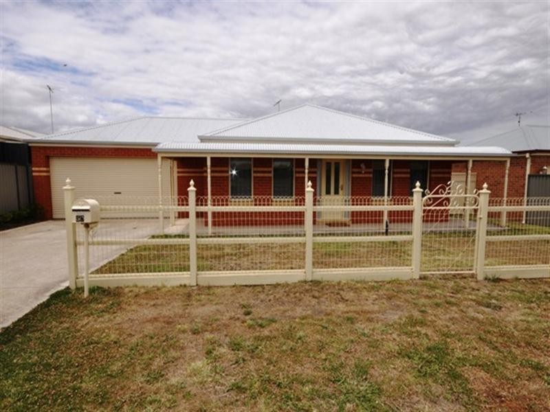 50 Dalcruin Drive, Bannockburn VIC 3331